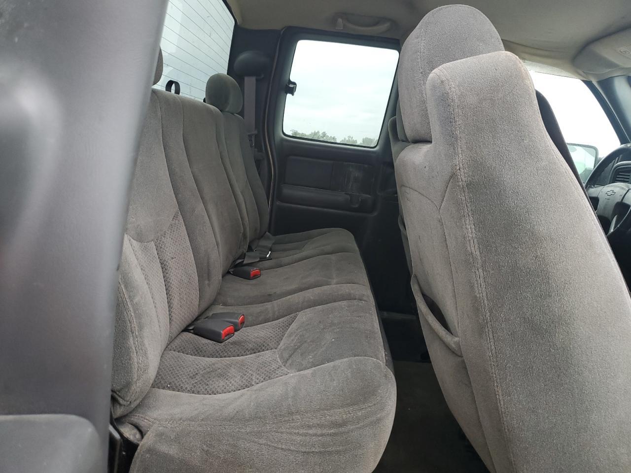 2004 CHEVROLET Silverado