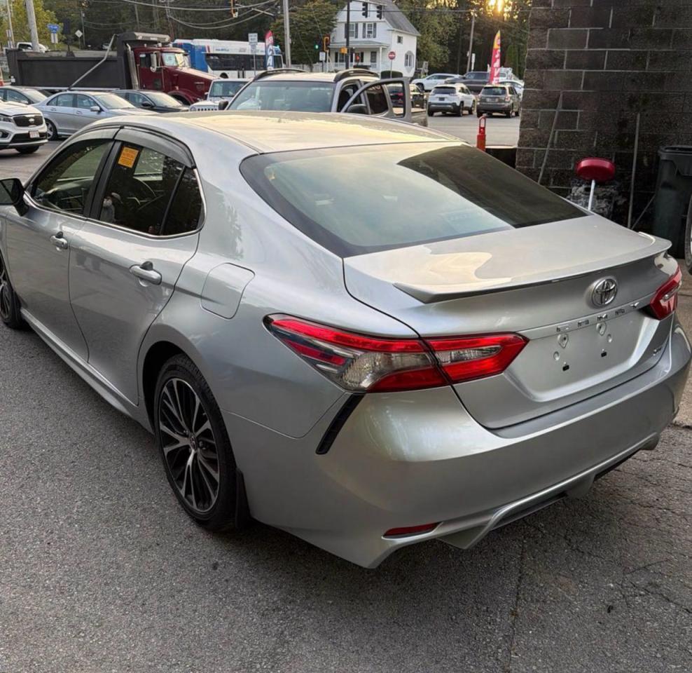 2018 TOYOTA CAMRY