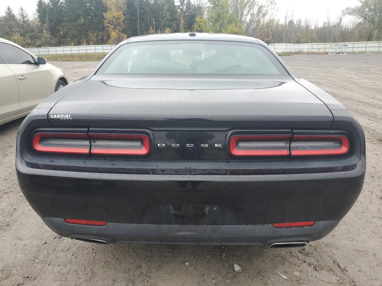 2015 DODGE Challenger
