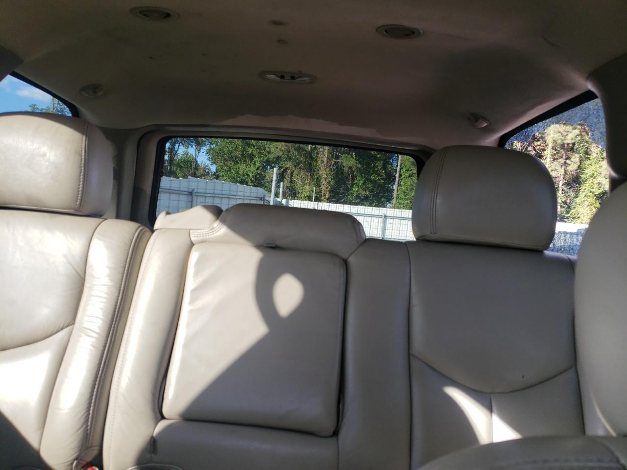 2003 CHEVROLET Tahoe