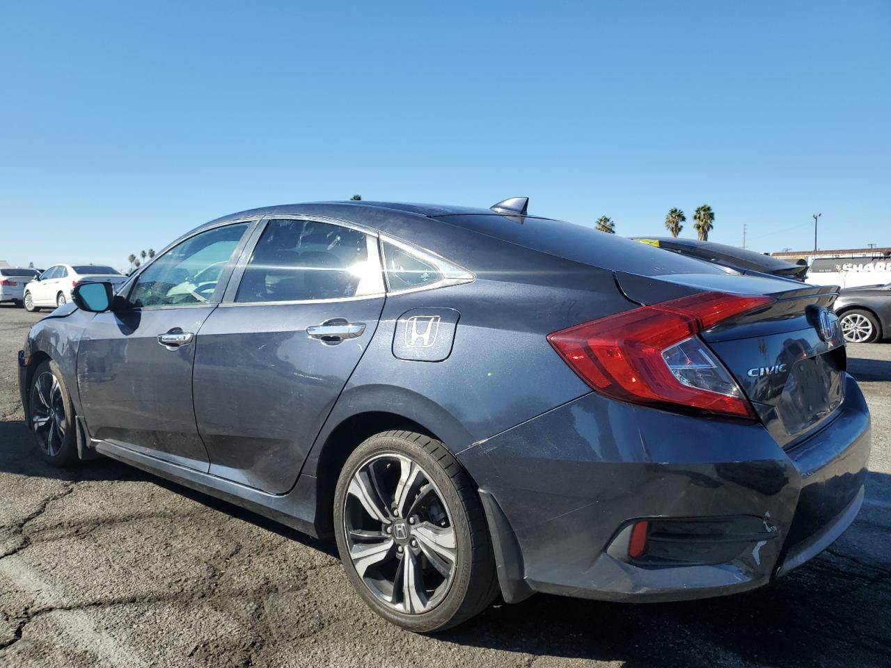 2017 HONDA CIVIC