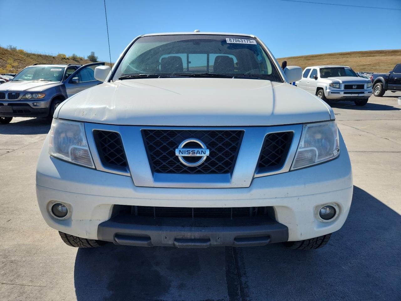 2016 NISSAN Frontier