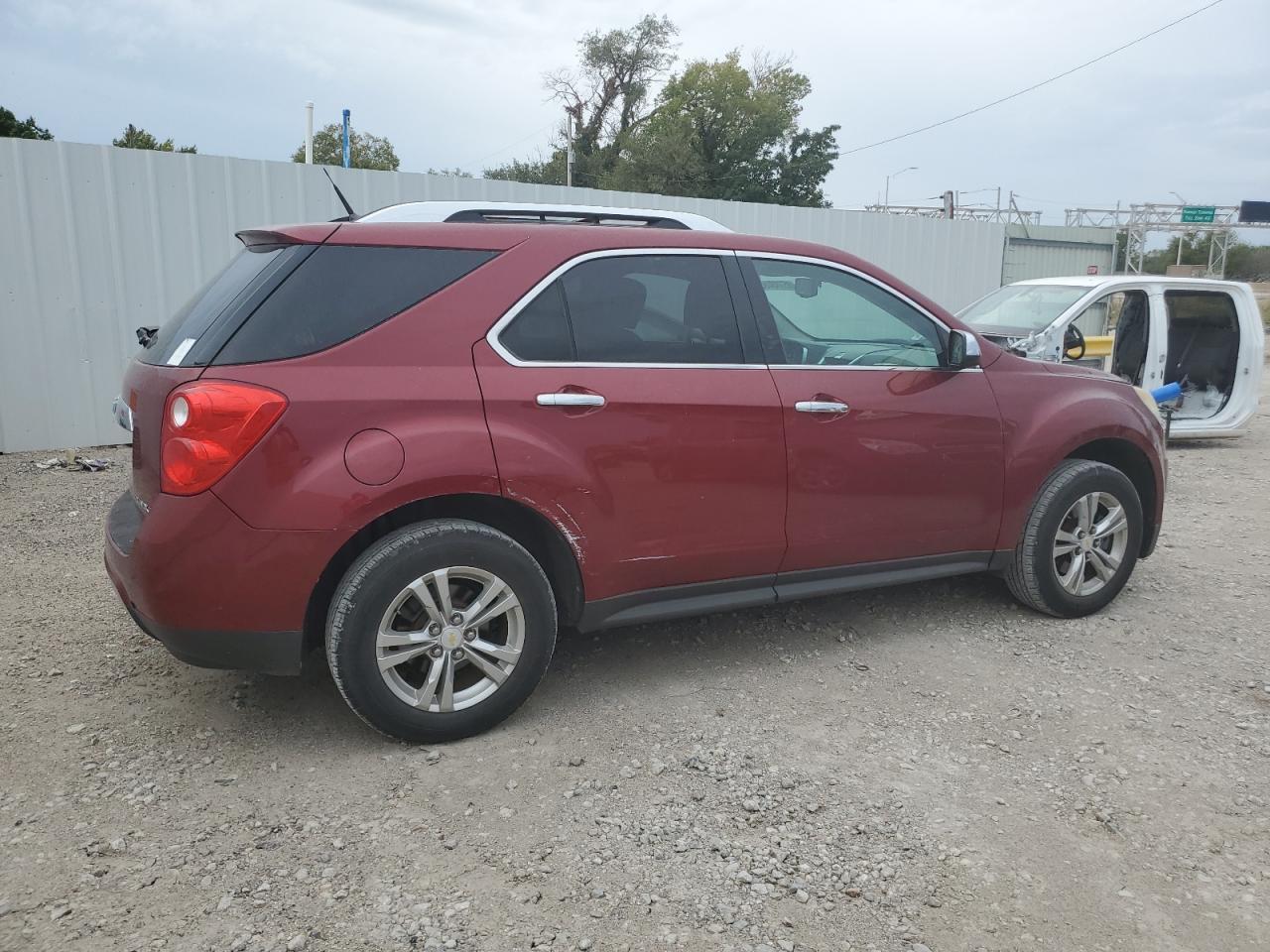 2011 CHEVROLET EQUINOX