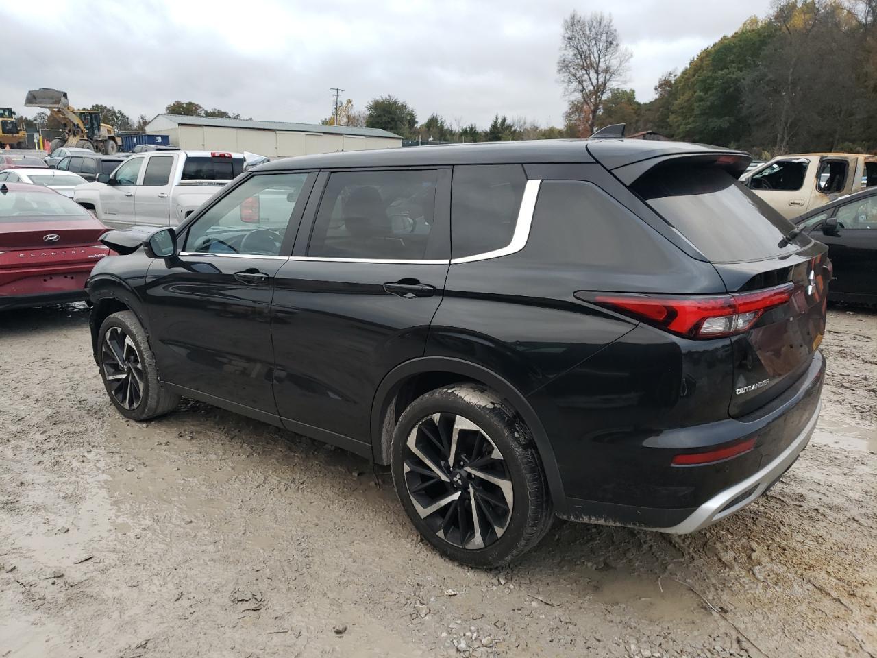 2024 MITSUBISHI outlander