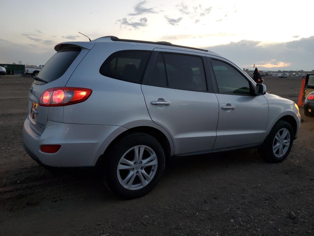 2011 HYUNDAI SANTA FE