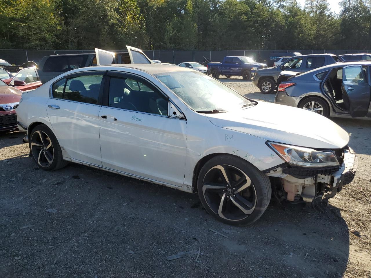 2017 HONDA ACCORD