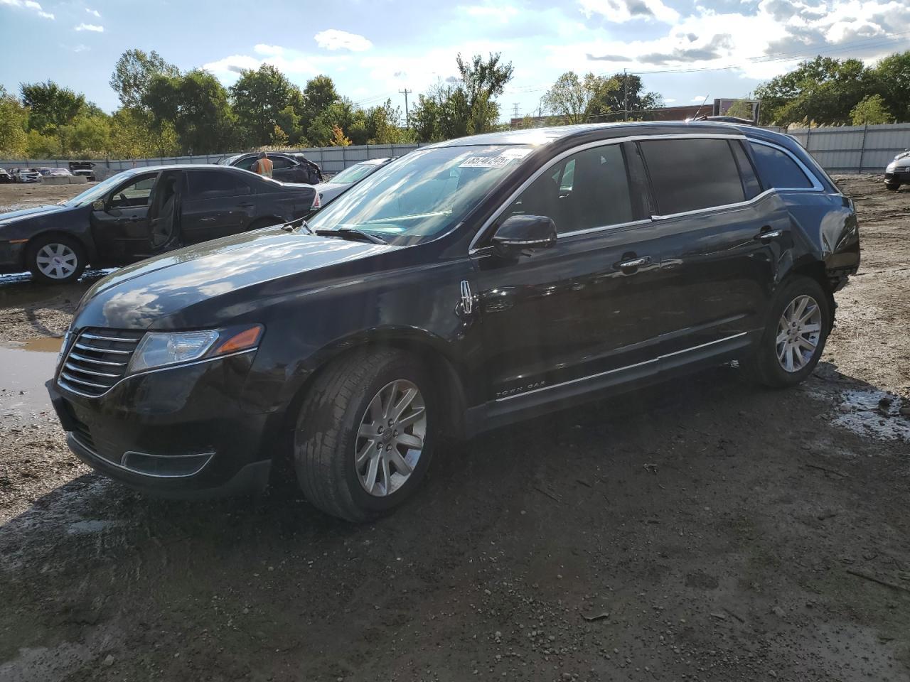 2018 LINCOLN MKT