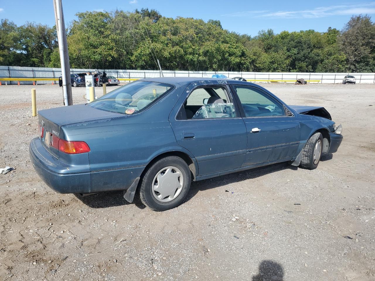 2000 TOYOTA CAMRY