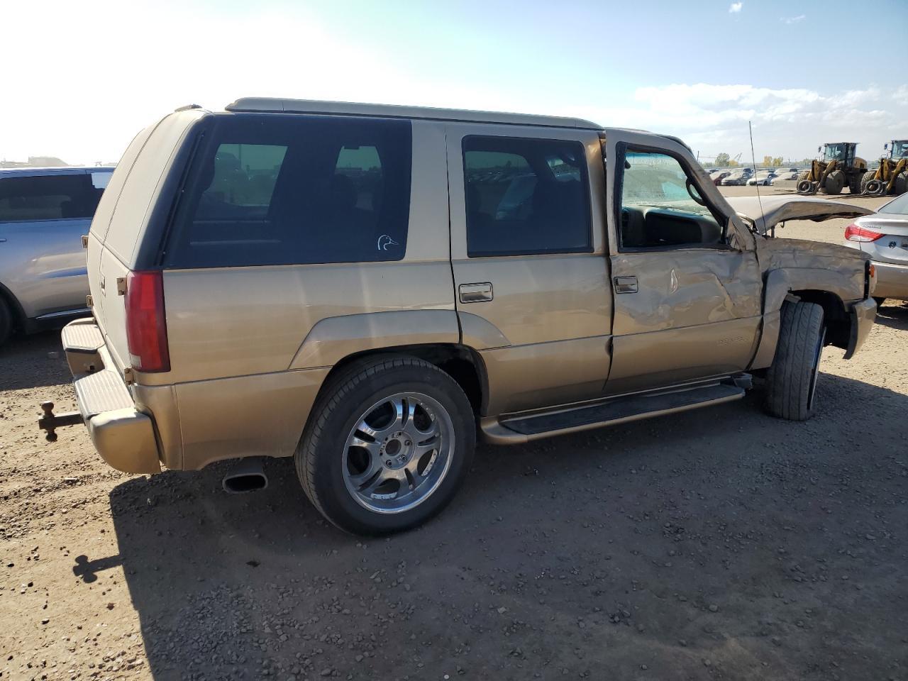 1999 GMC Denali