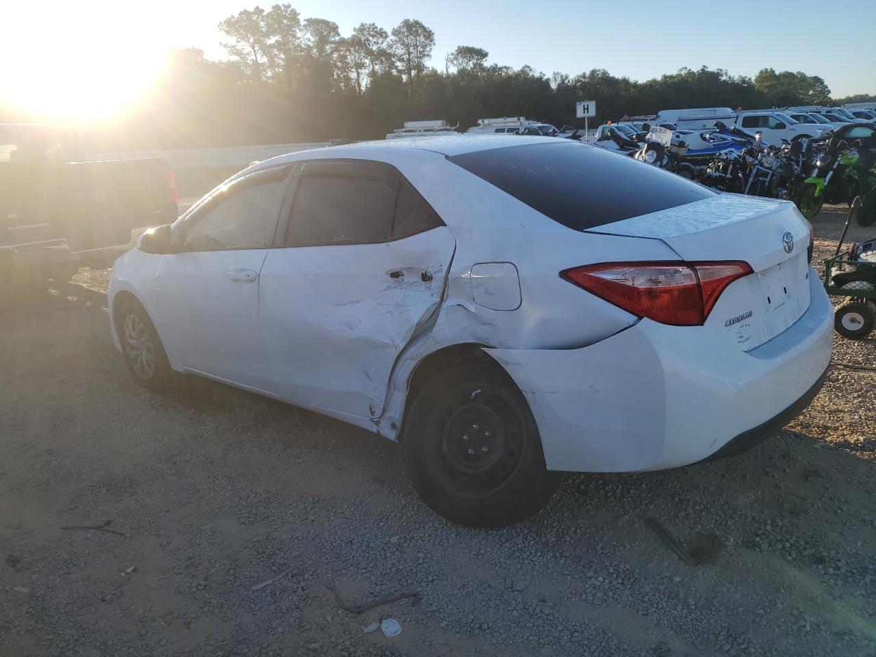 2018 TOYOTA COROLLA