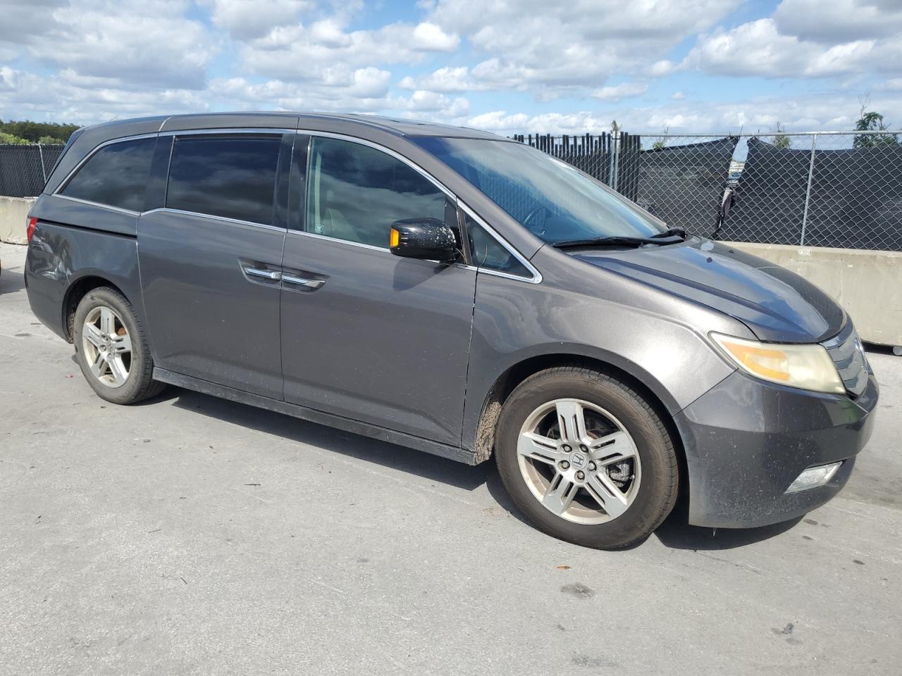 2012 HONDA ODYSSEY