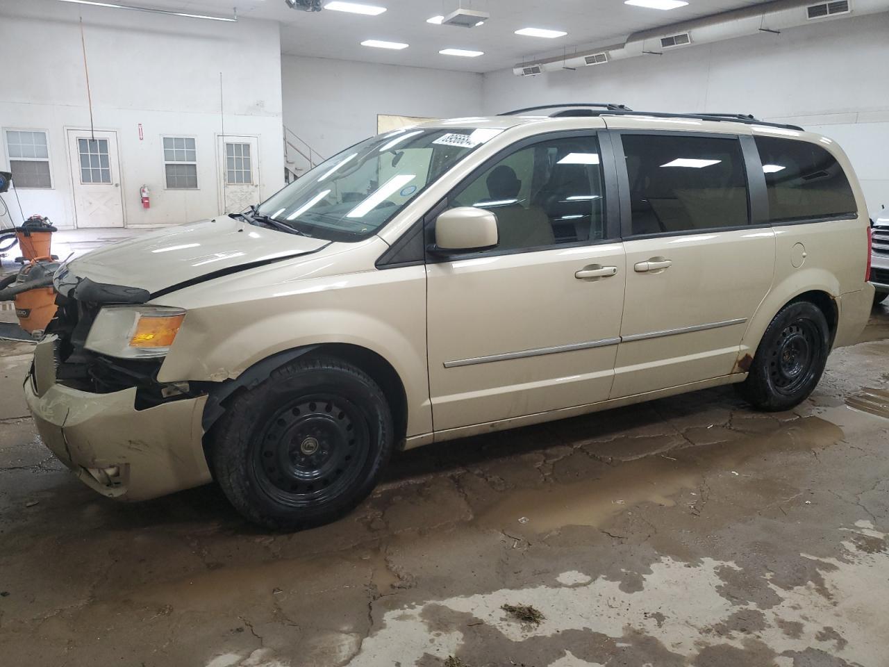 2010 DODGE GRAND CARAVAN