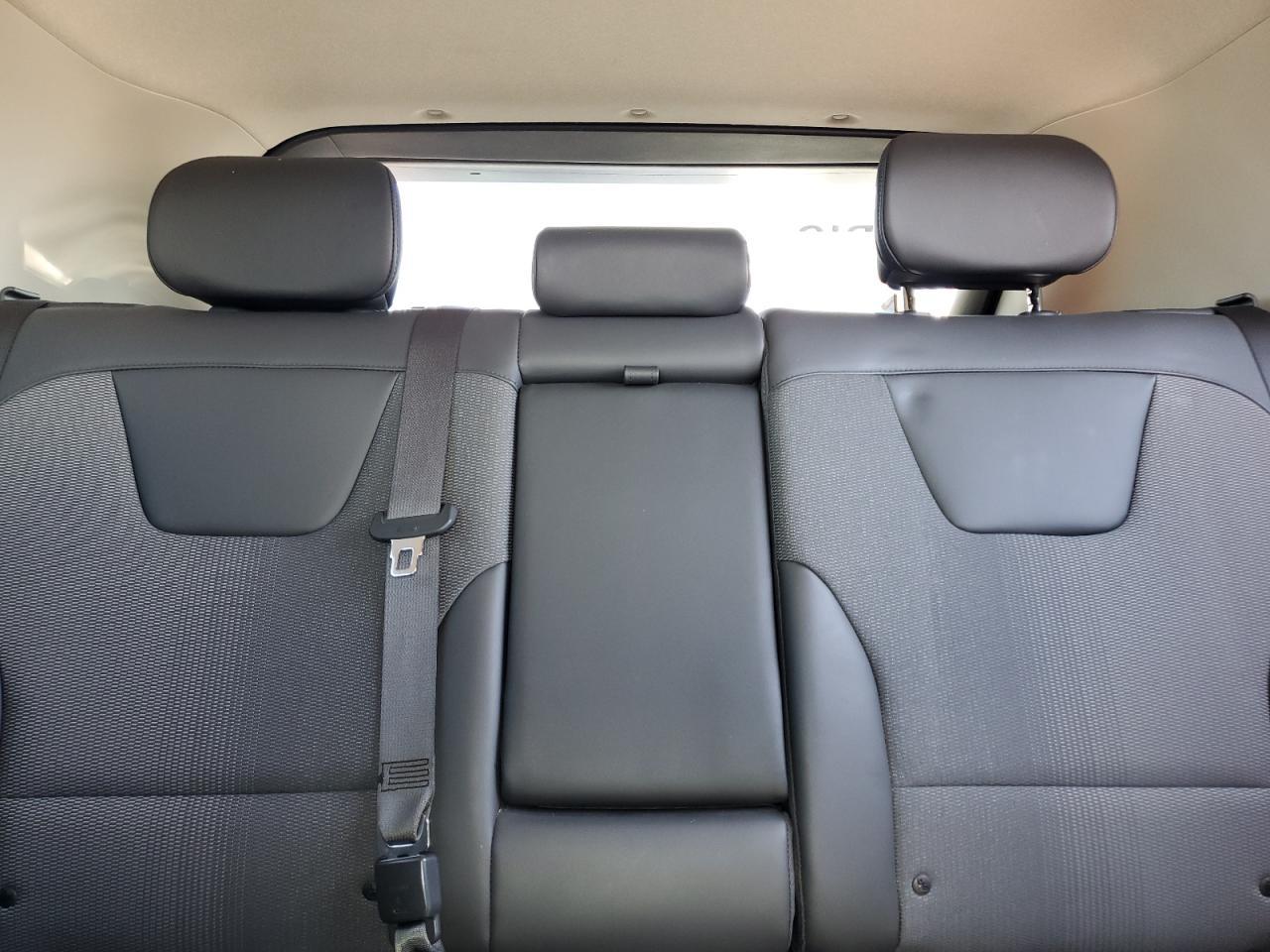 2023 KIA Niro