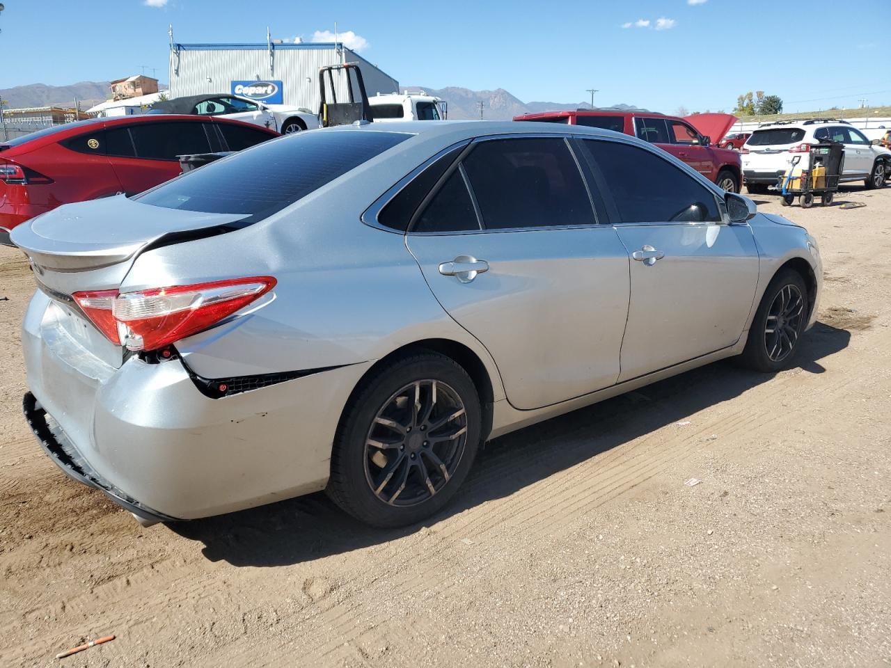 2016 TOYOTA CAMRY