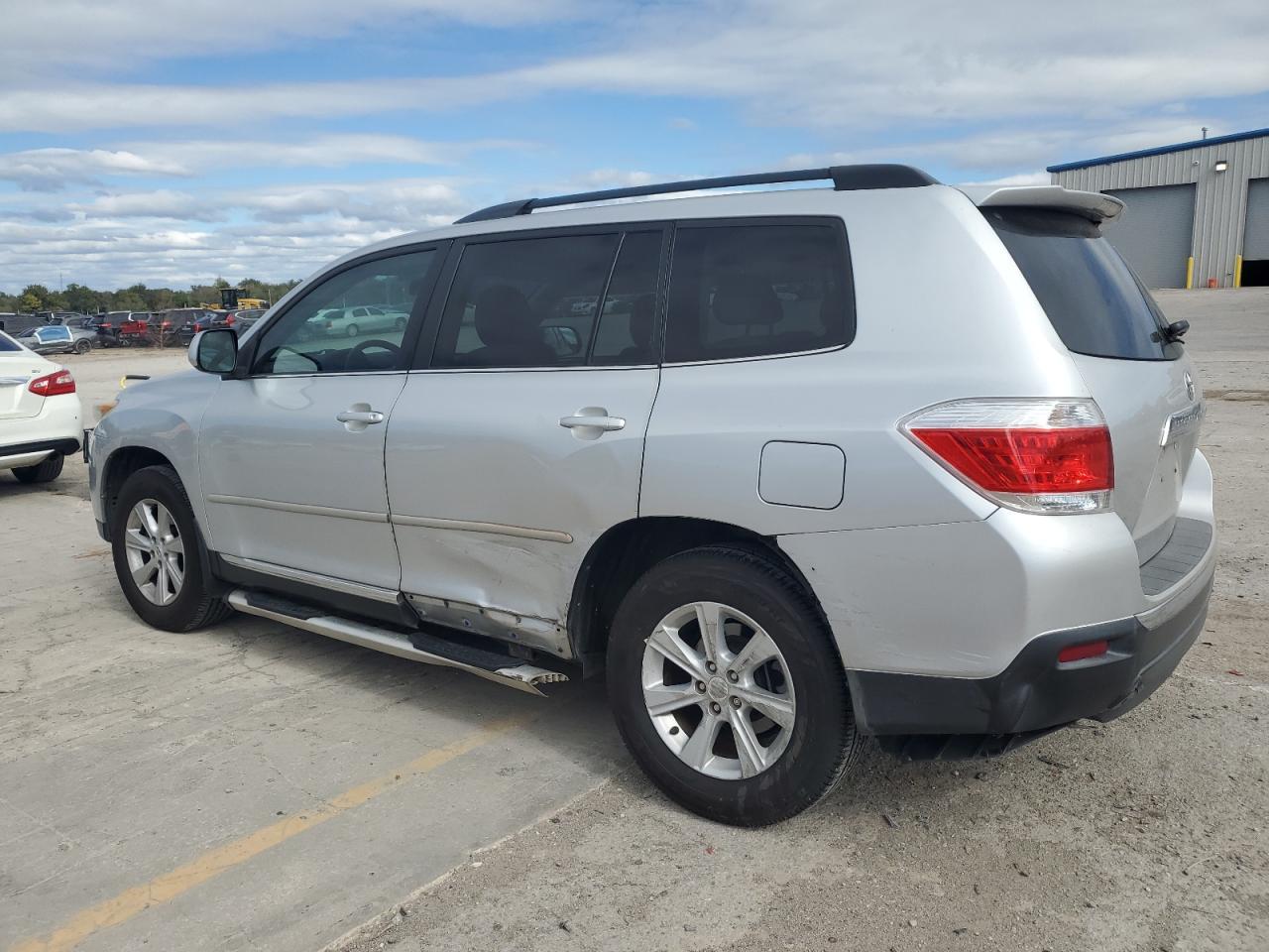 2011 TOYOTA HIGHLANDER