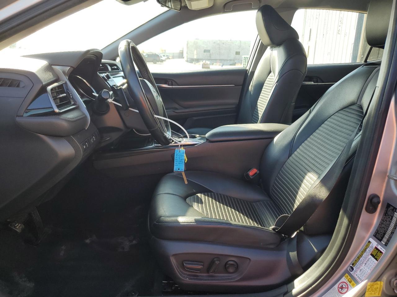 2019 TOYOTA CAMRY