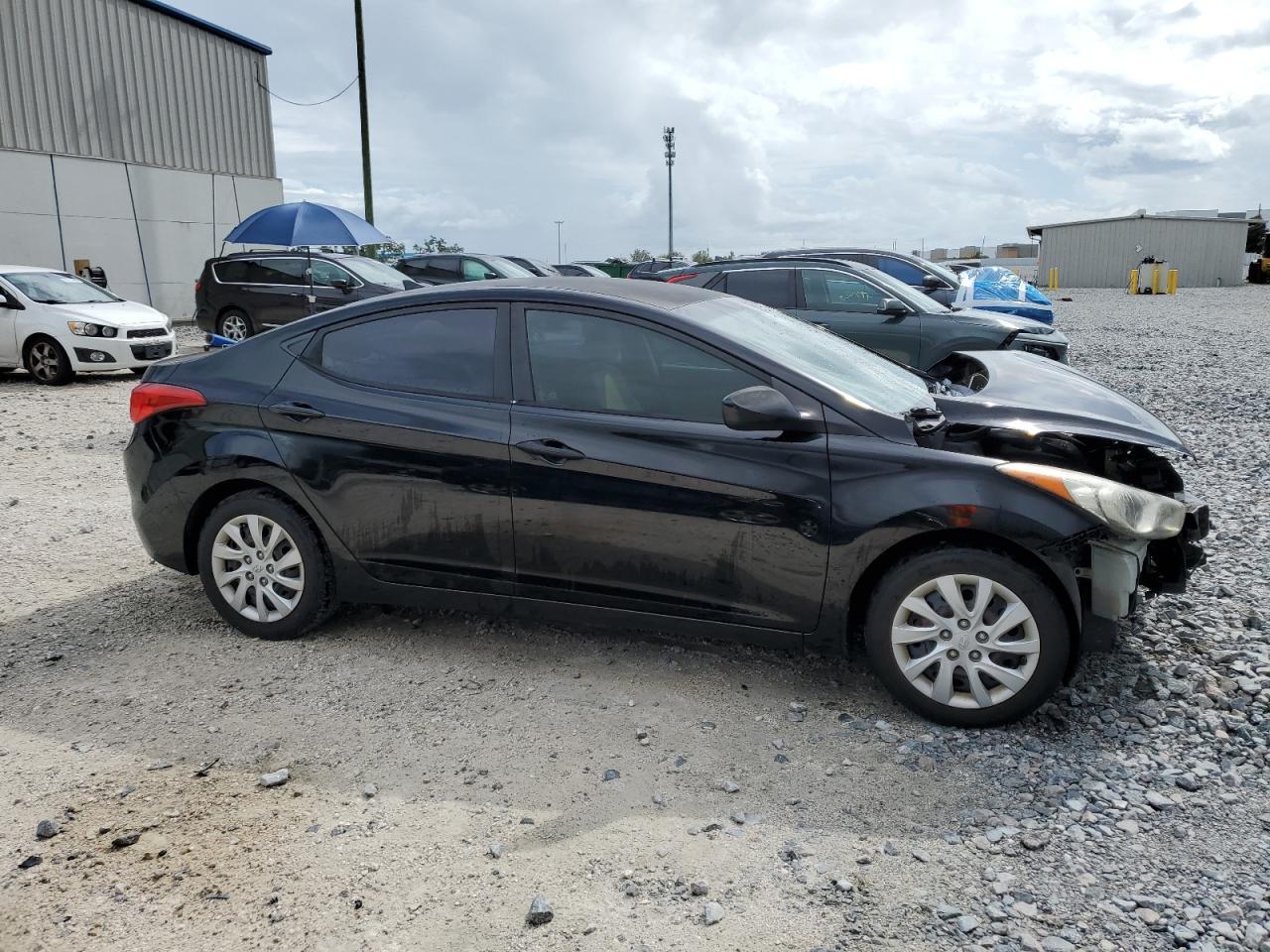 2012 HYUNDAI ELANTRA
