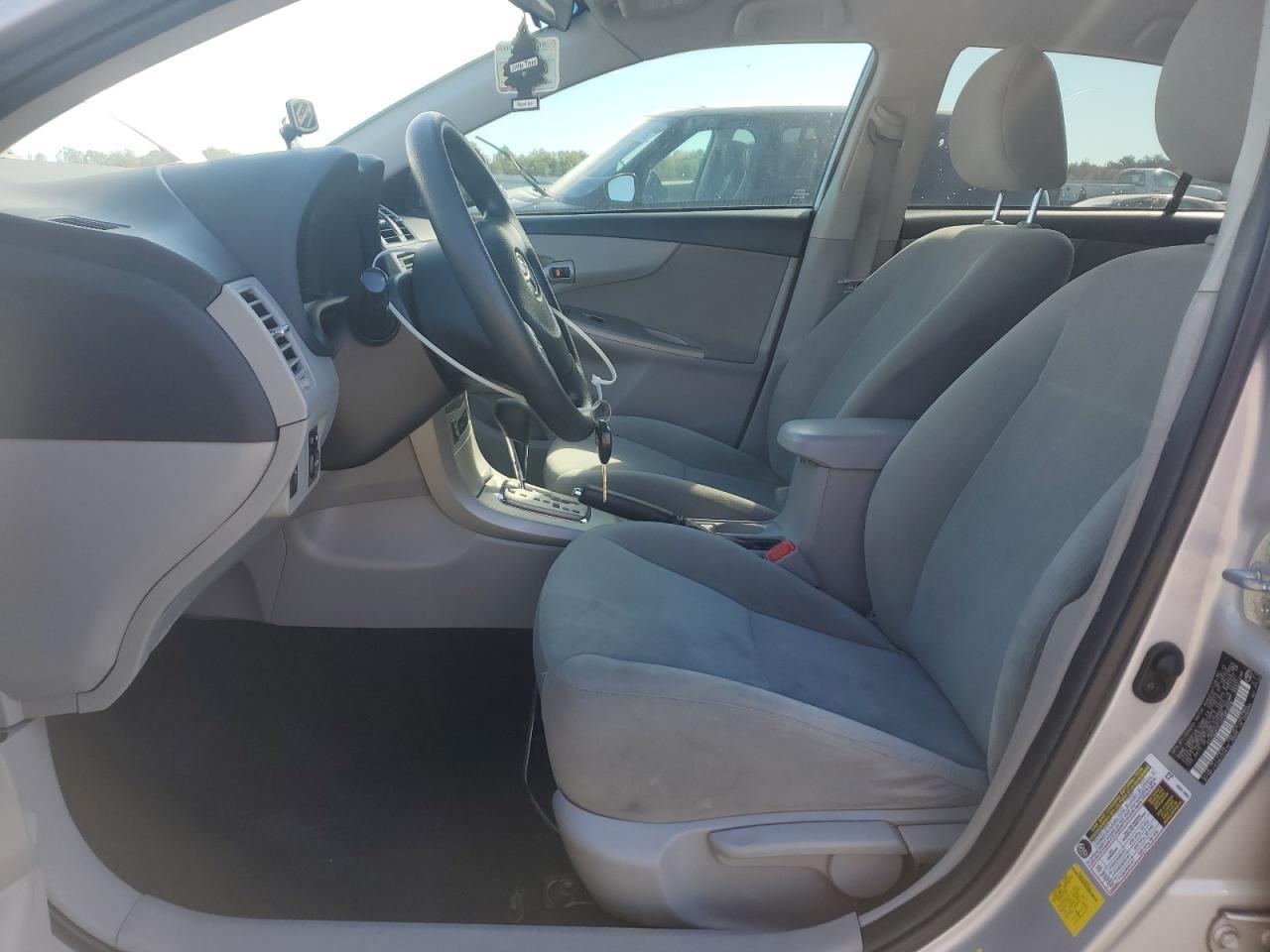 2013 TOYOTA COROLLA