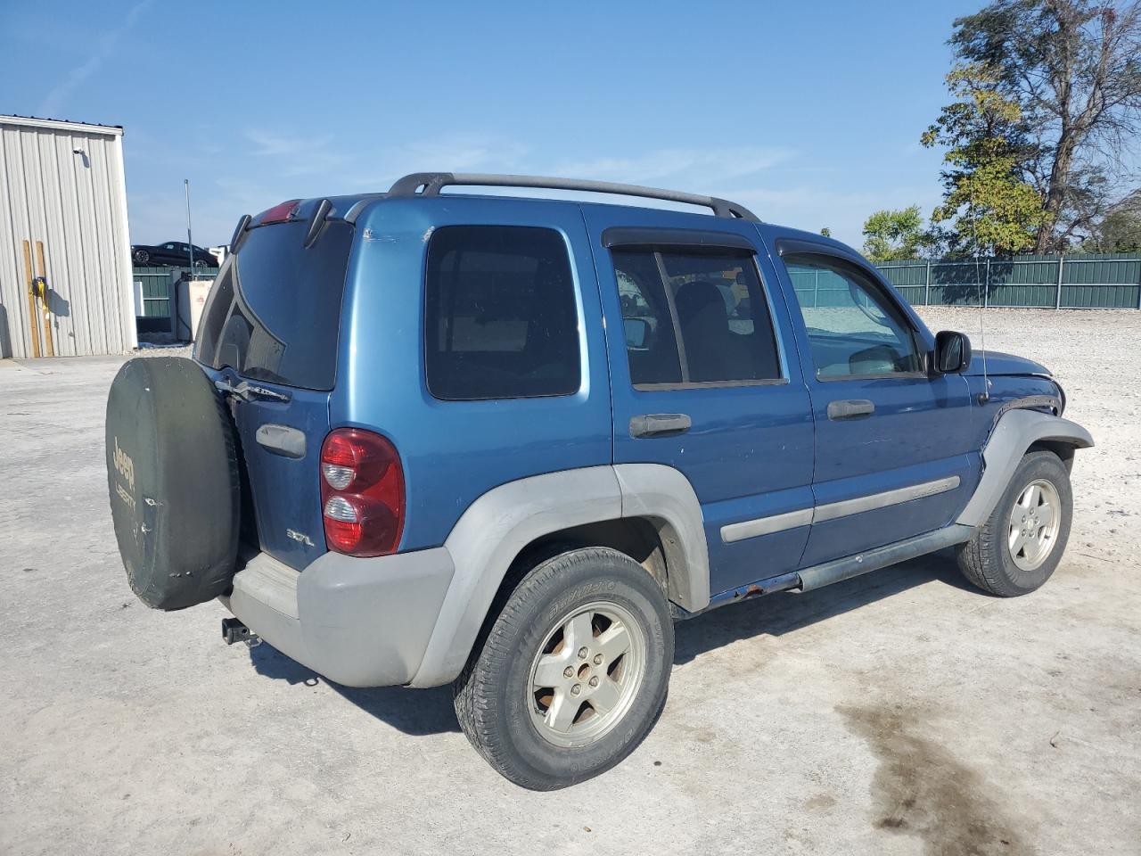 2005 JEEP Liberty