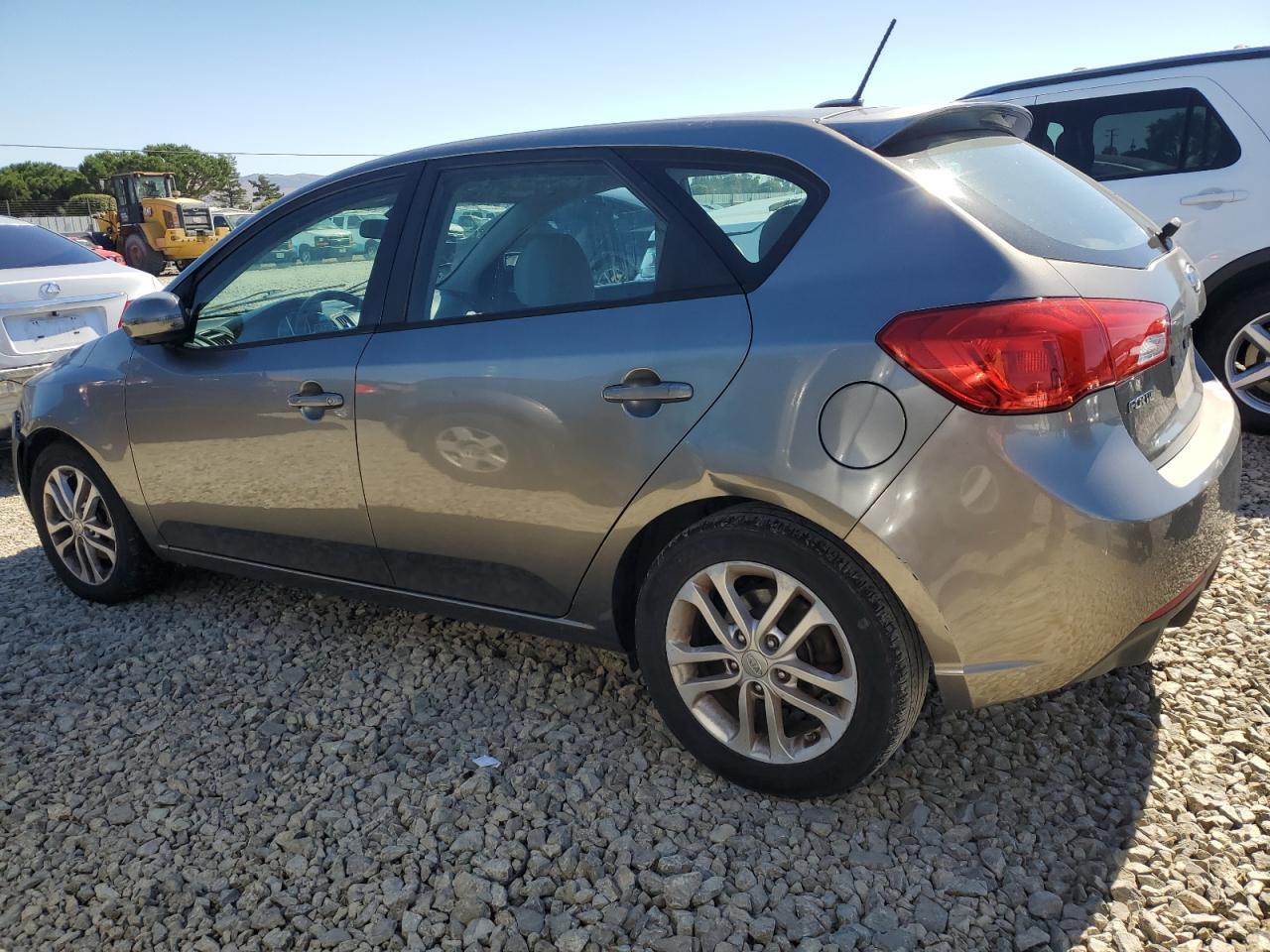 2011 KIA FORTE