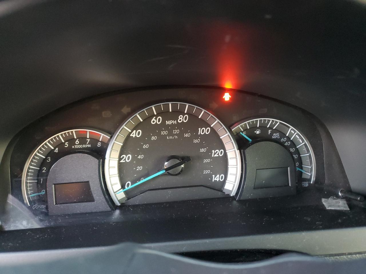2014 TOYOTA CAMRY