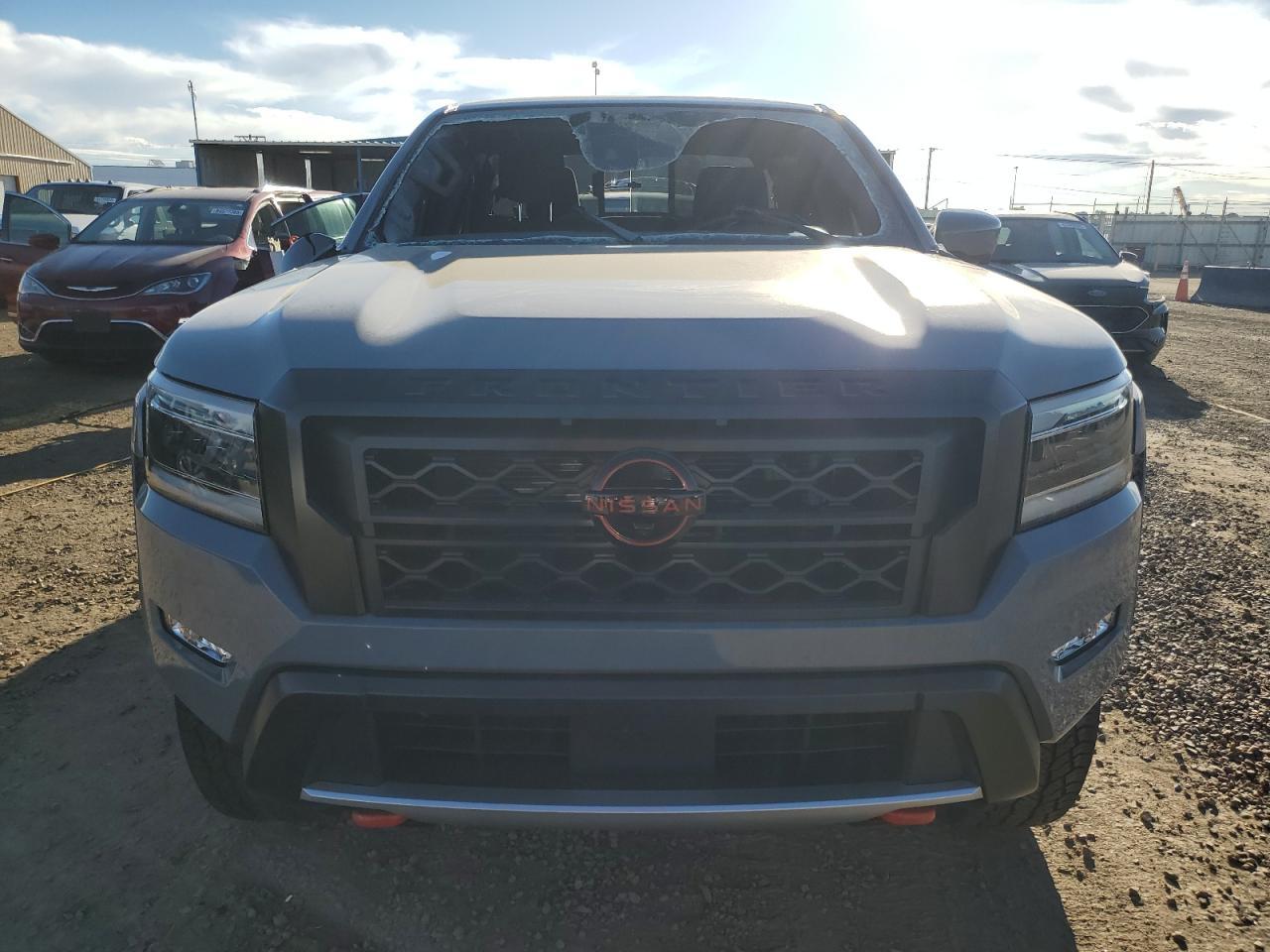 2023 NISSAN Frontier