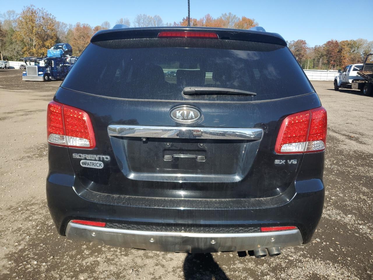 2011 KIA SORENTO