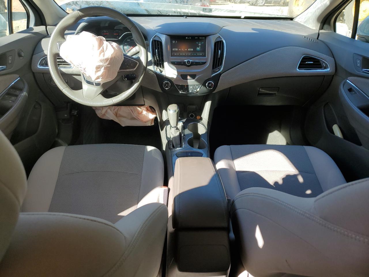 2017 CHEVROLET CRUZE