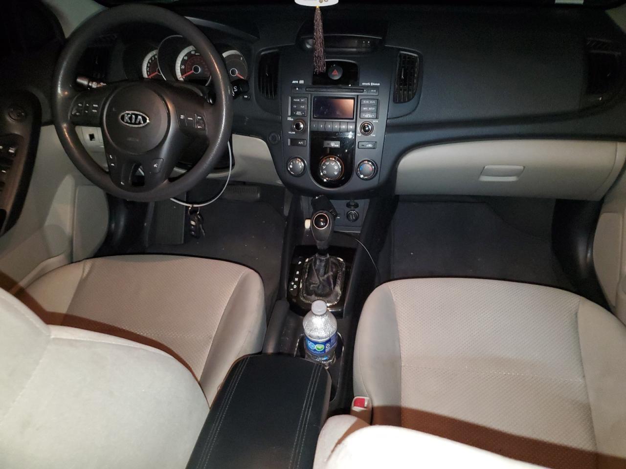 2011 KIA FORTE
