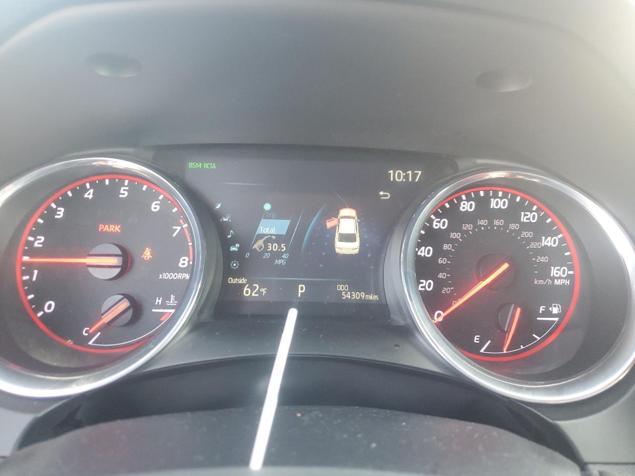 2019 TOYOTA CAMRY