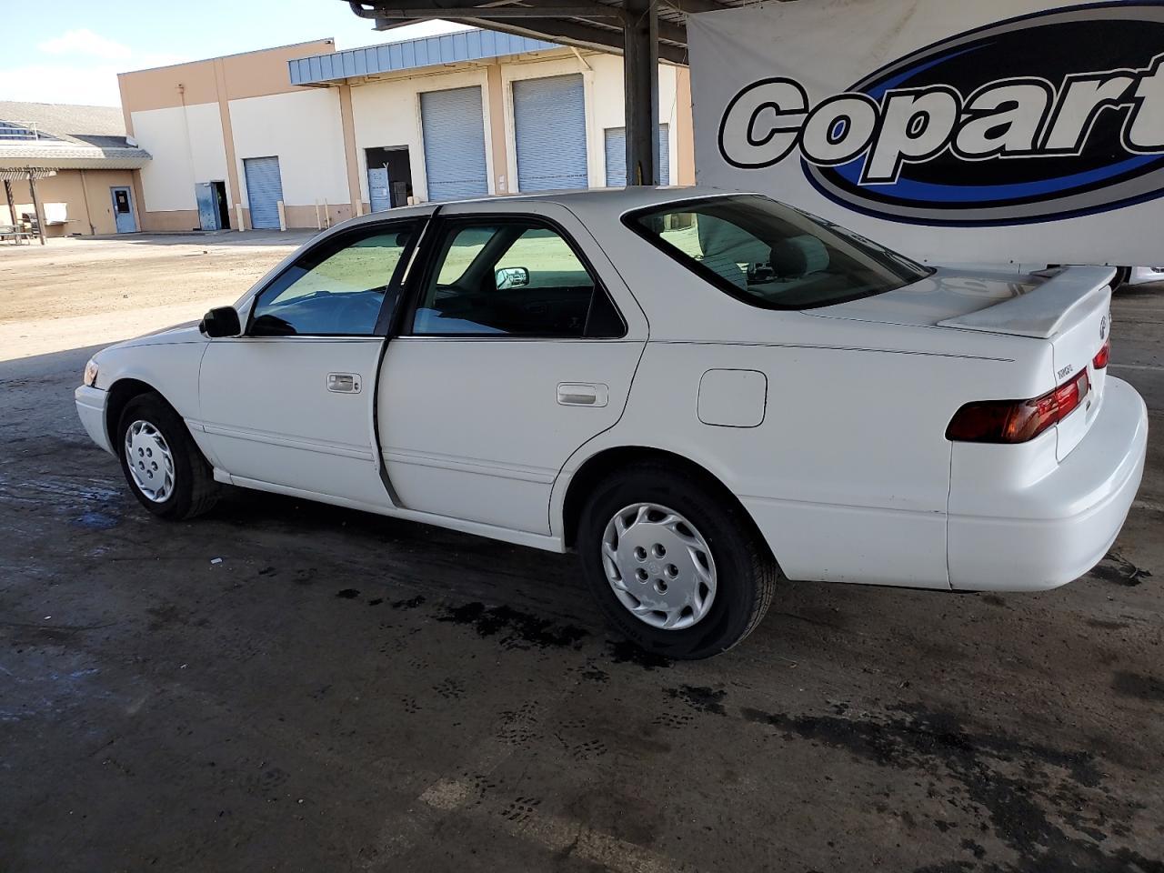 1999 TOYOTA CAMRY