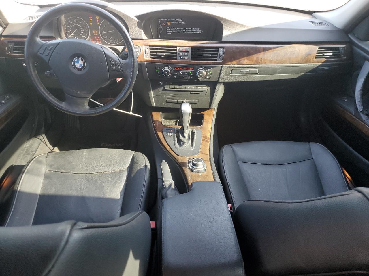 2011 BMW 3 SERIES