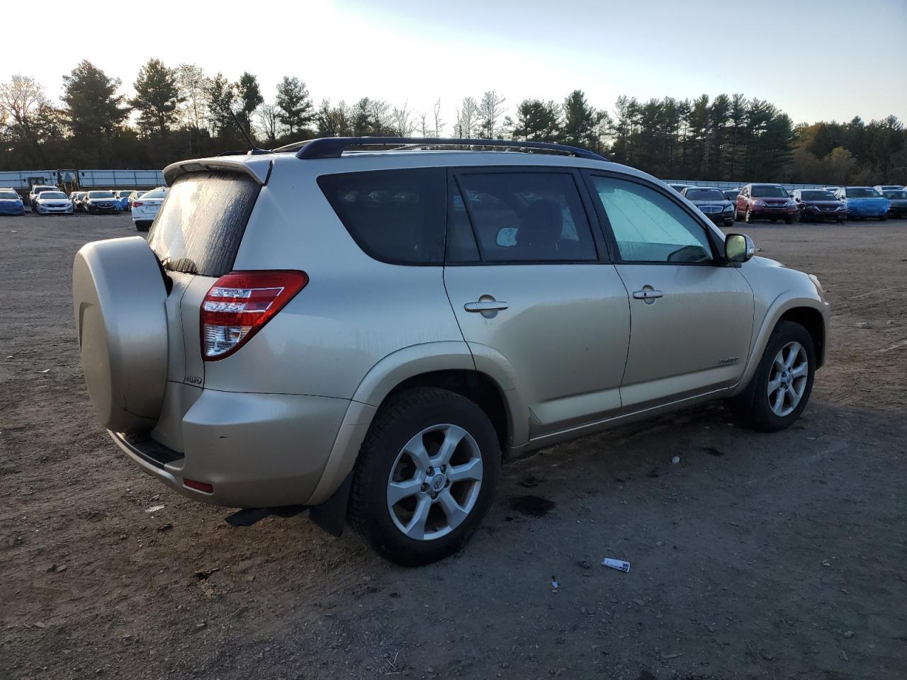 2010 TOYOTA RAV4