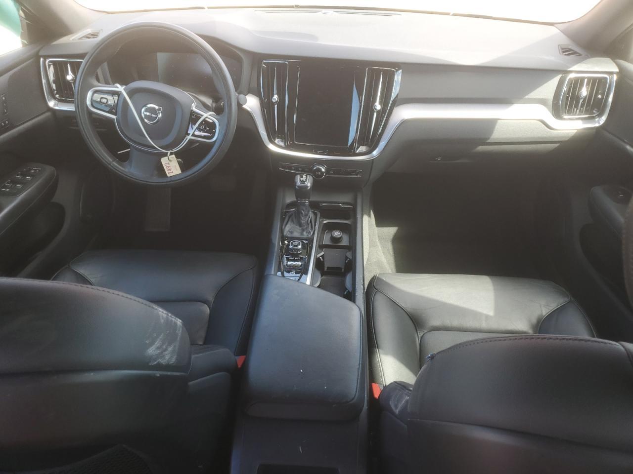 2019 VOLVO S60