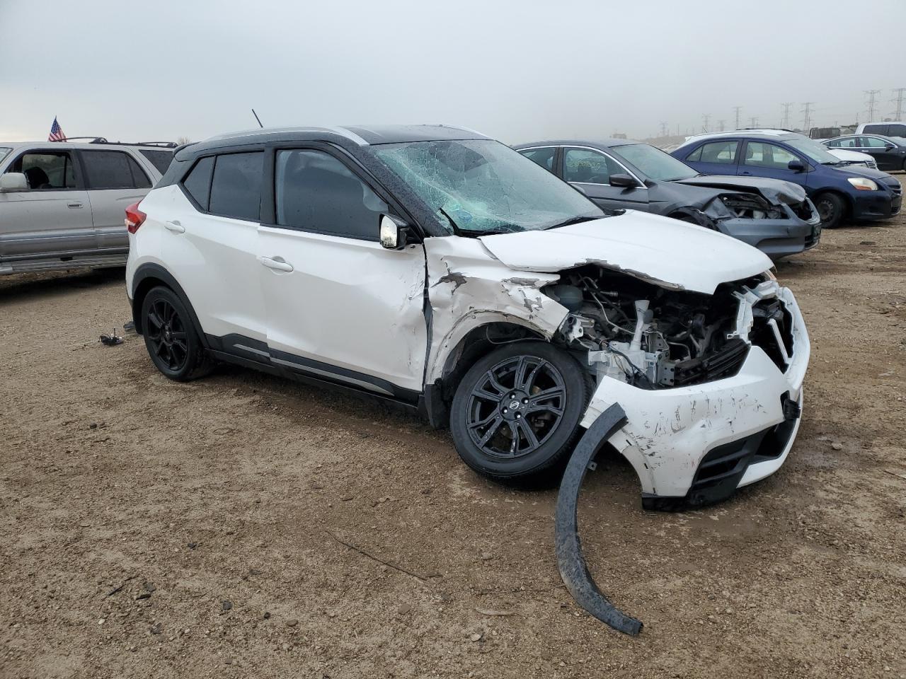 2019 NISSAN KICKS