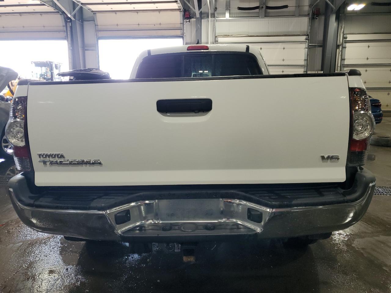 2012 TOYOTA TACOMA