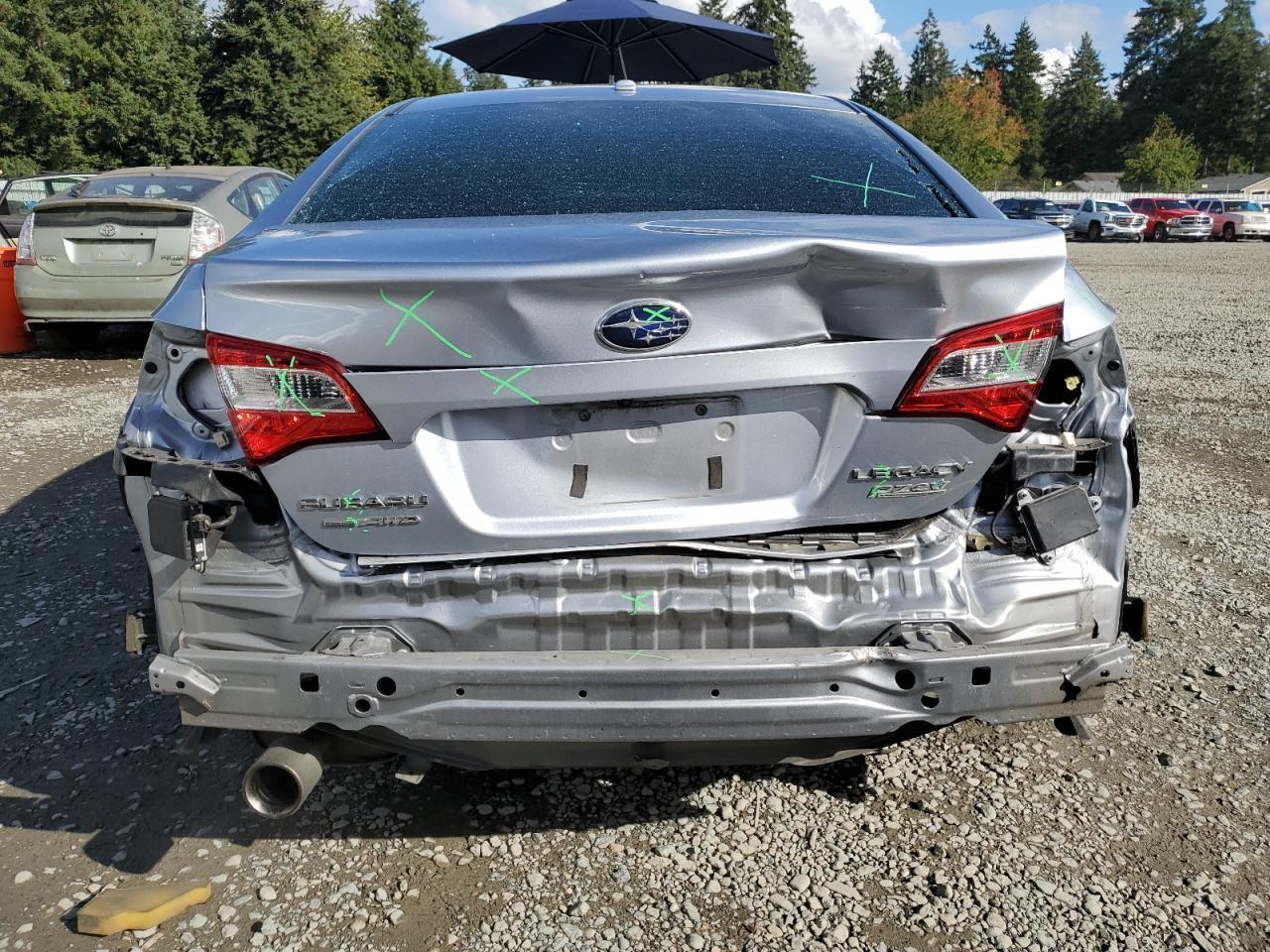 2015 SUBARU Legacy
