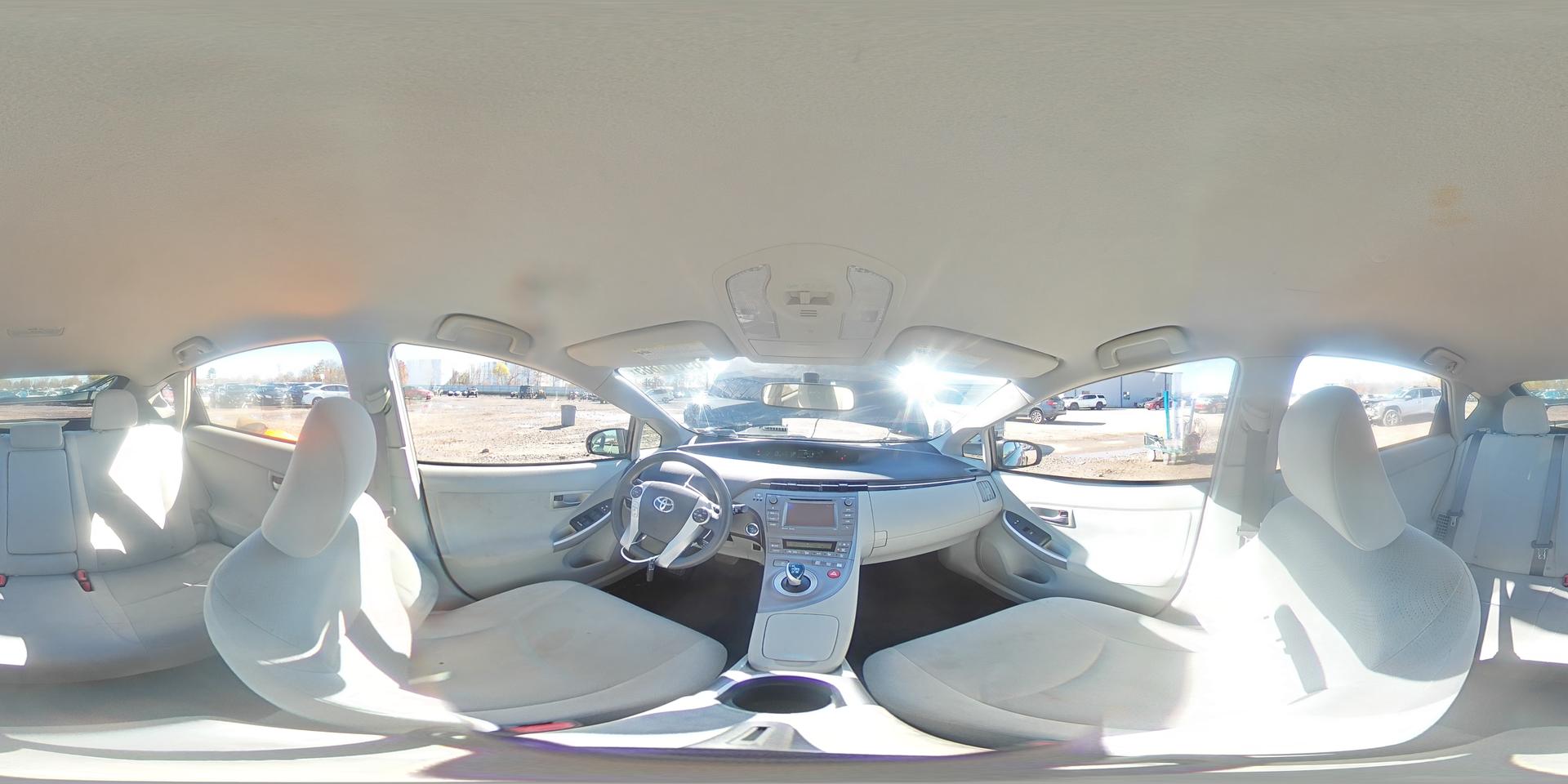 2015 TOYOTA PRIUS