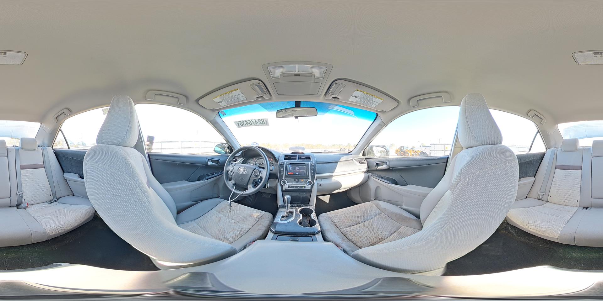 2014 TOYOTA CAMRY