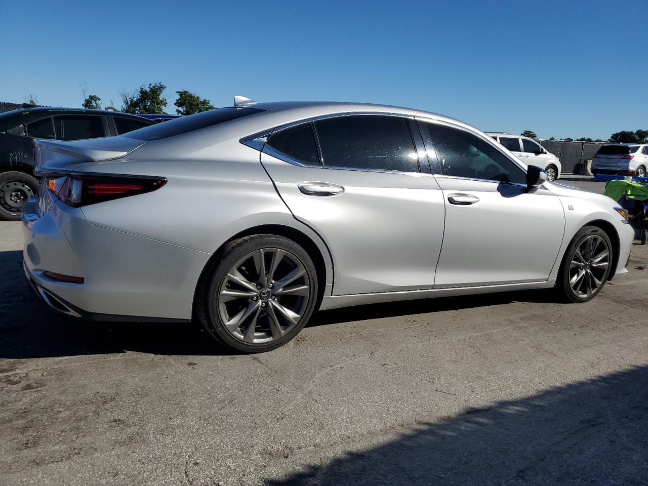 2019 LEXUS ES 350