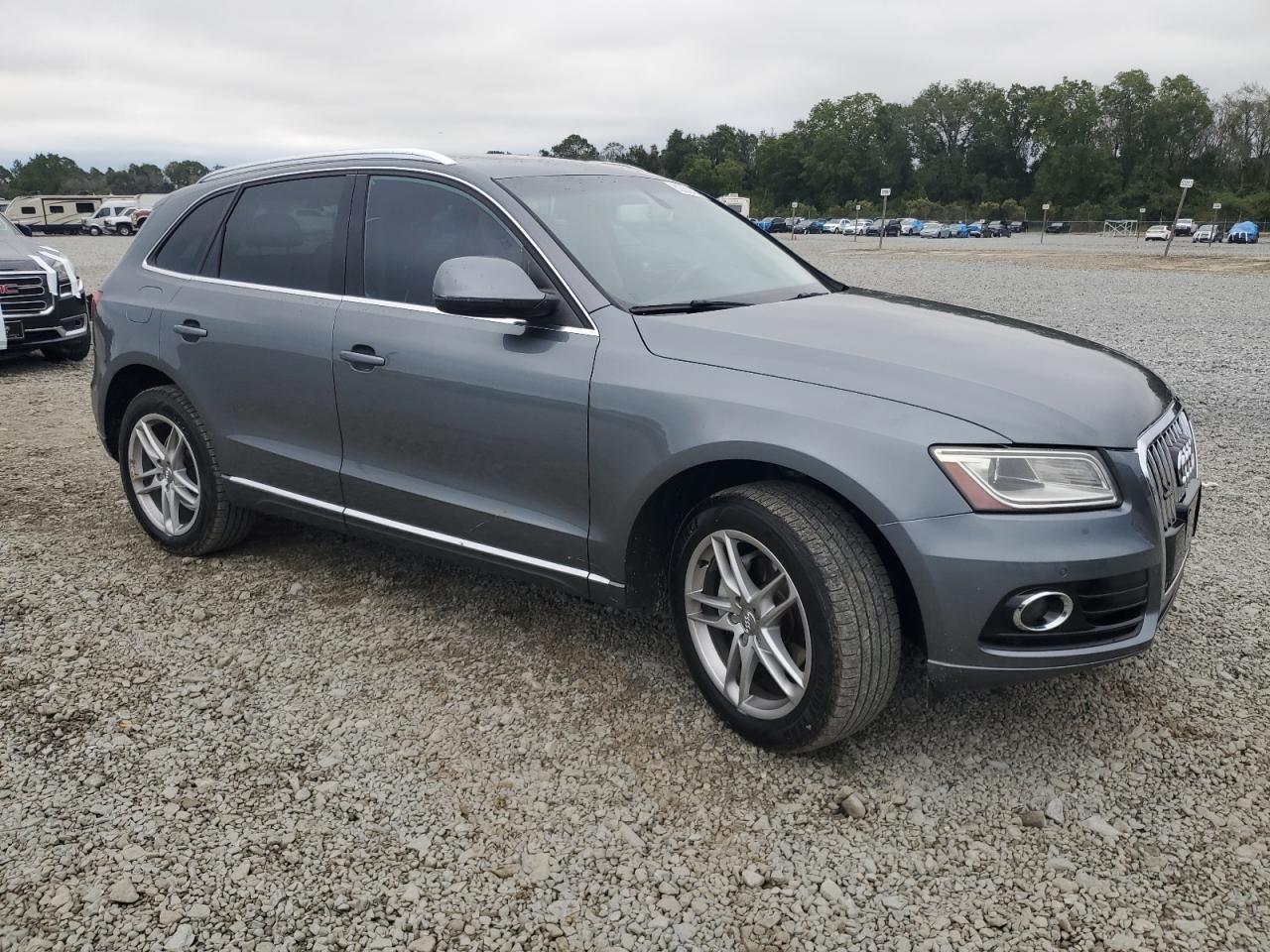 2013 AUDI Q5
