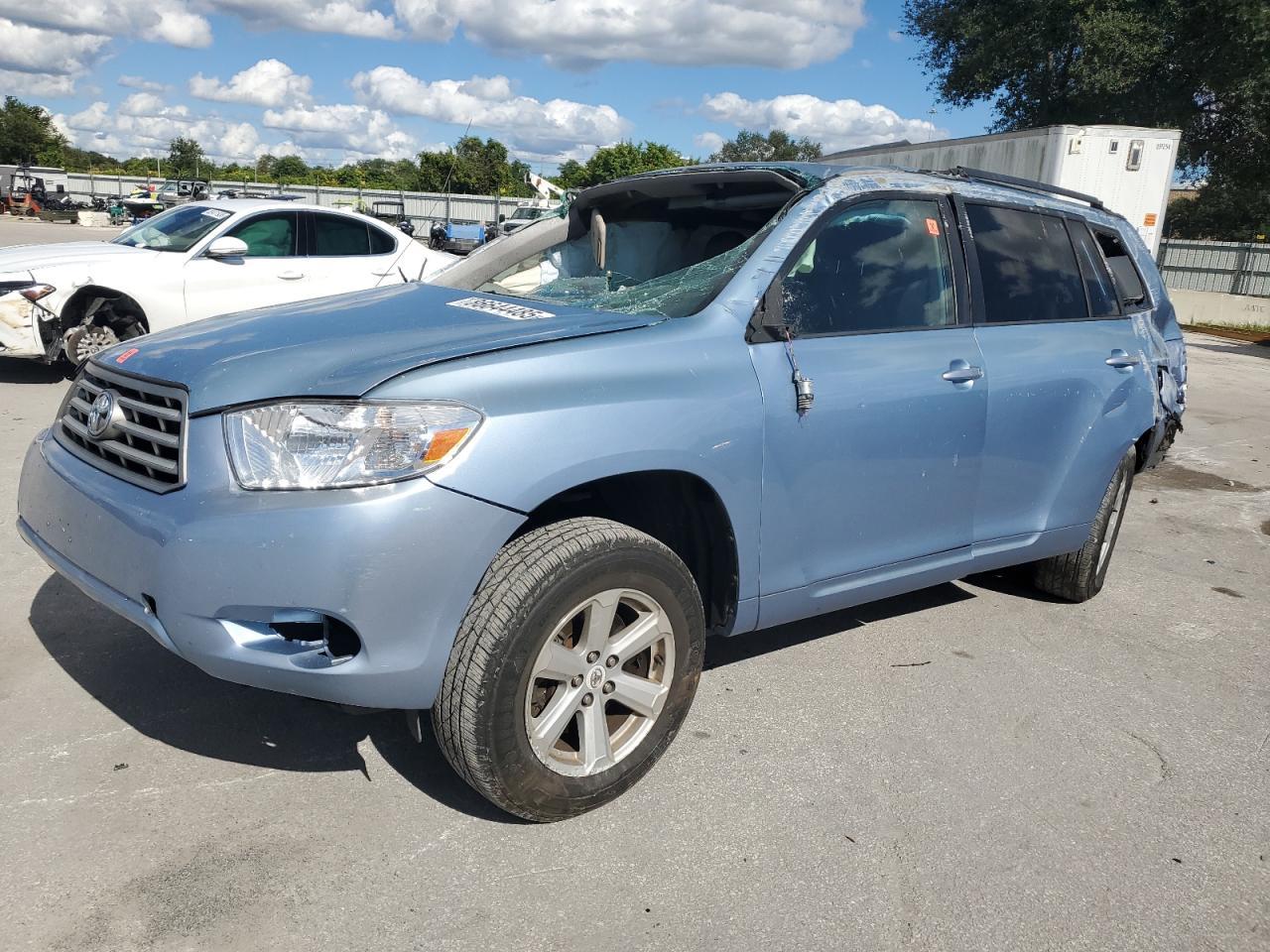 2010 TOYOTA HIGHLANDER