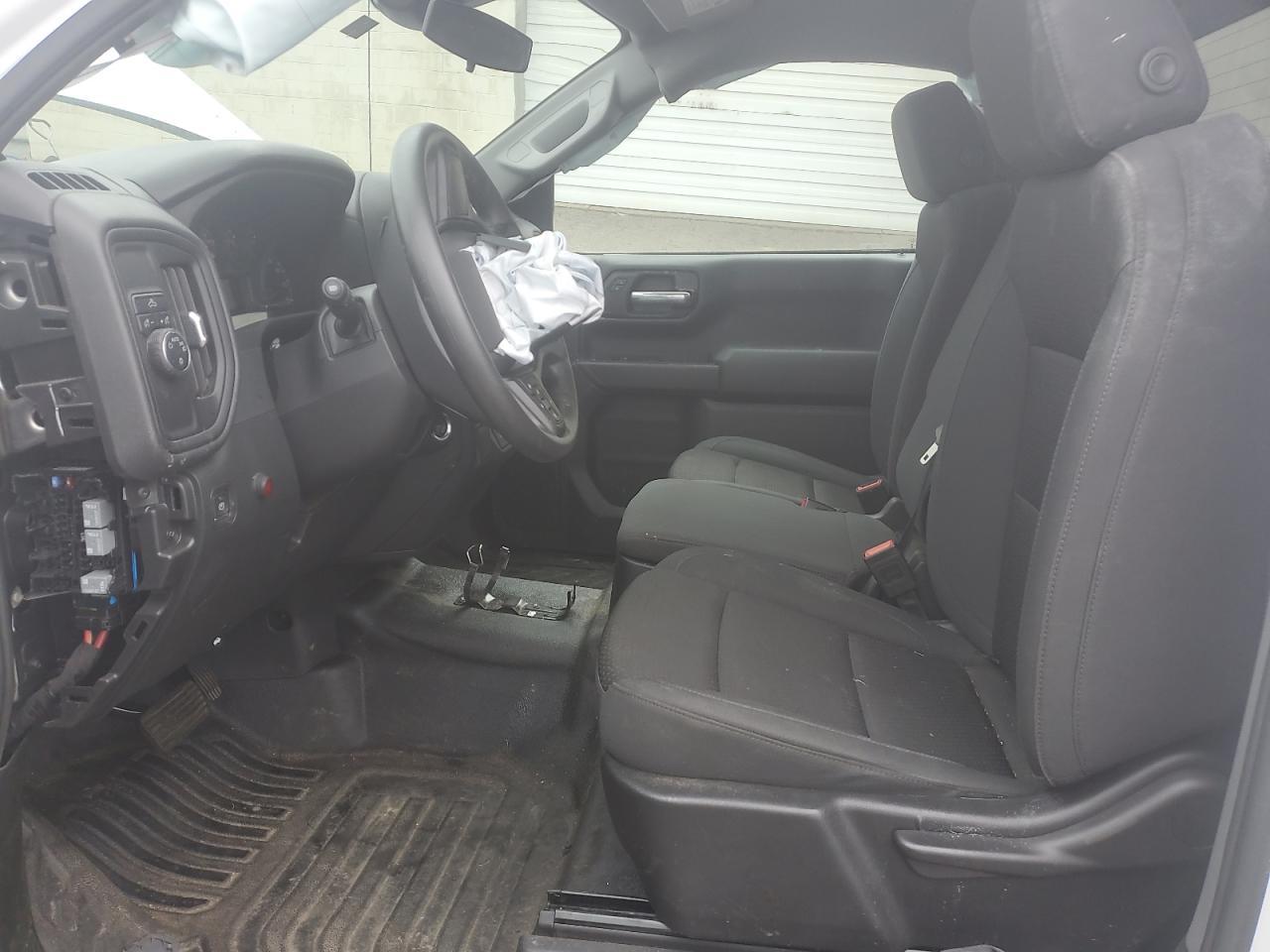 2025 CHEVROLET Silverado