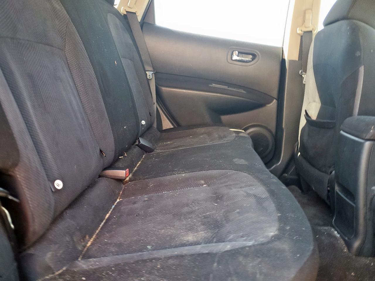 2012 NISSAN ROGUE
