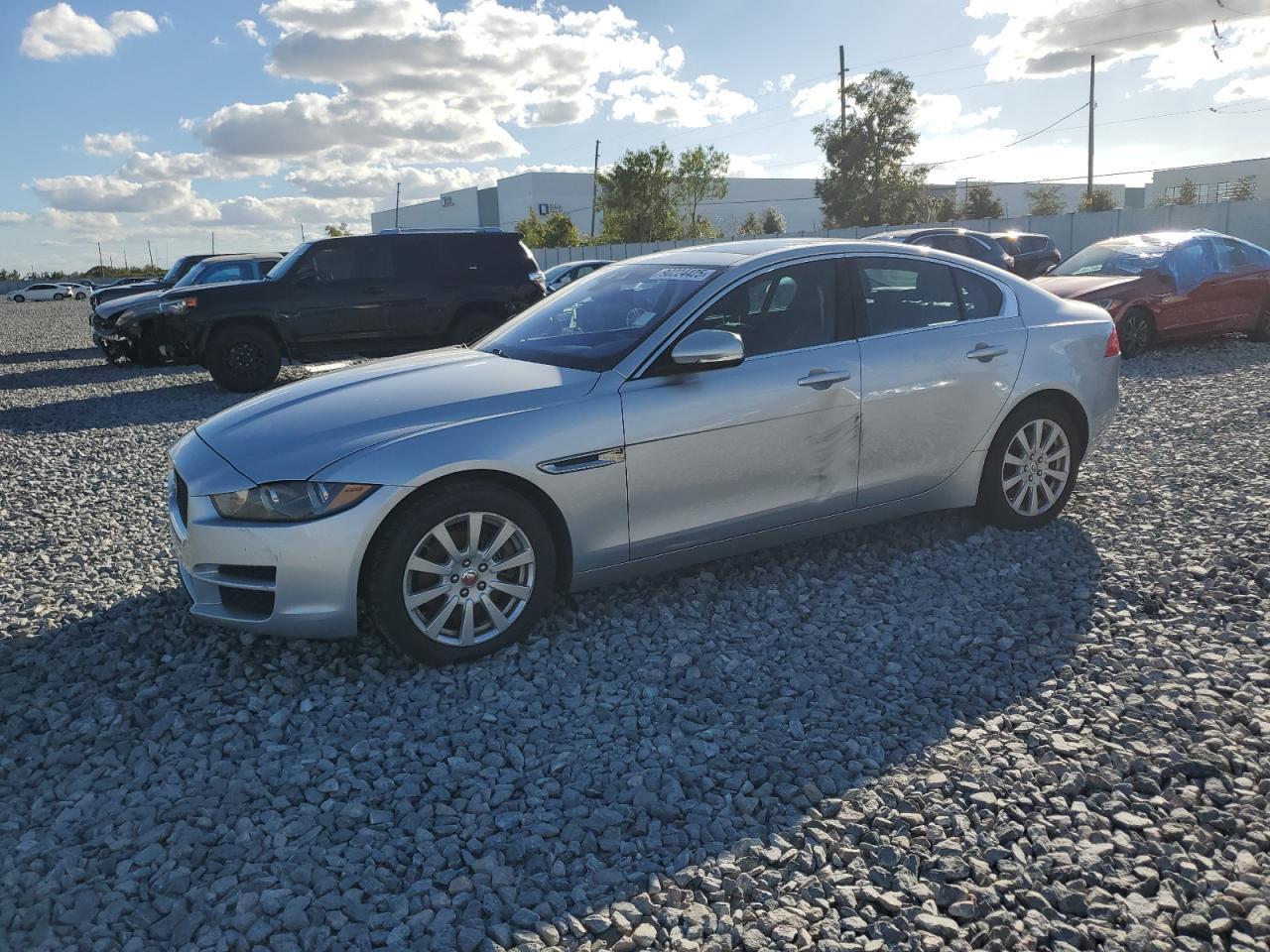 2019 JAGUAR XE