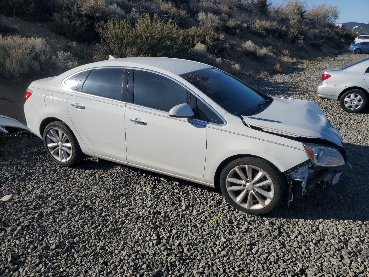 2013 BUICK VERANO
