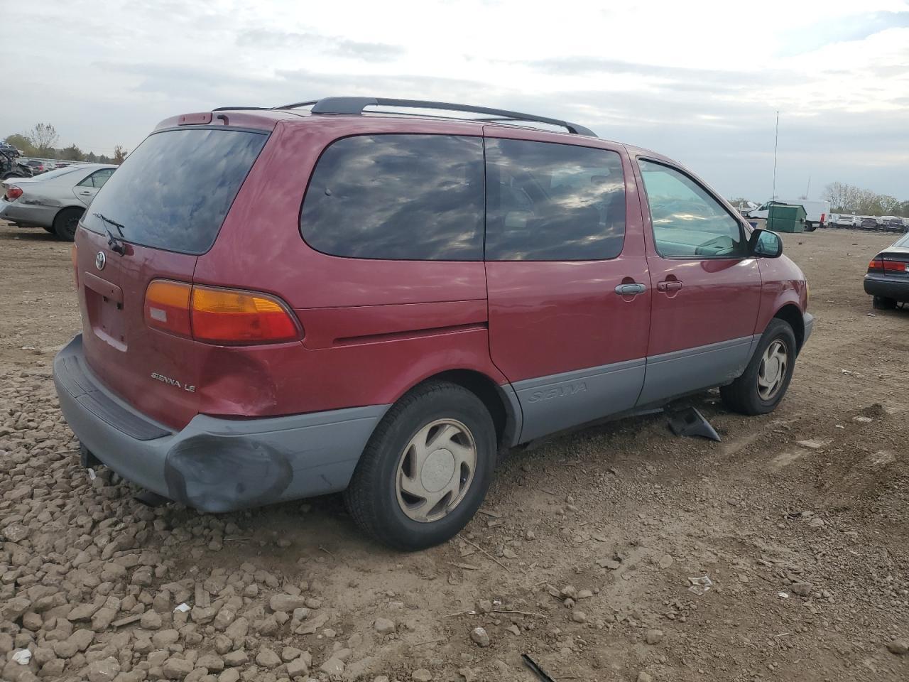 2000 TOYOTA SIENNA