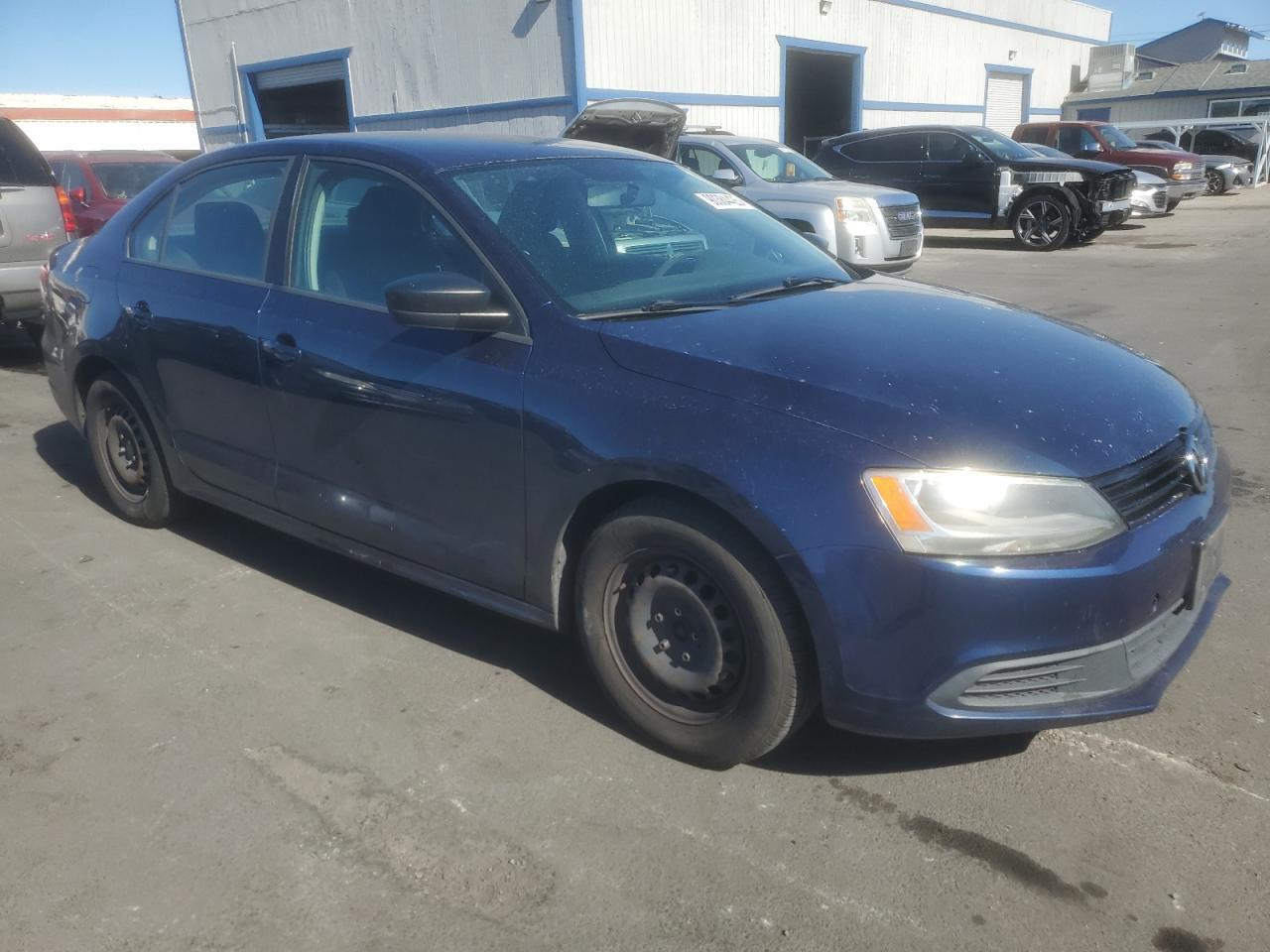 2013 VOLKSWAGEN JETTA