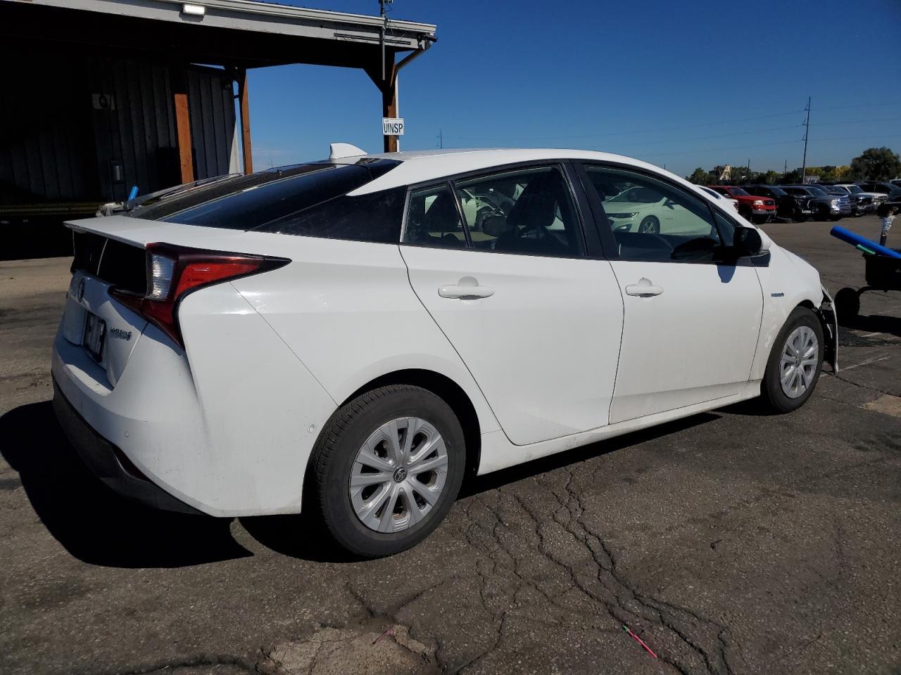 2022 TOYOTA PRIUS