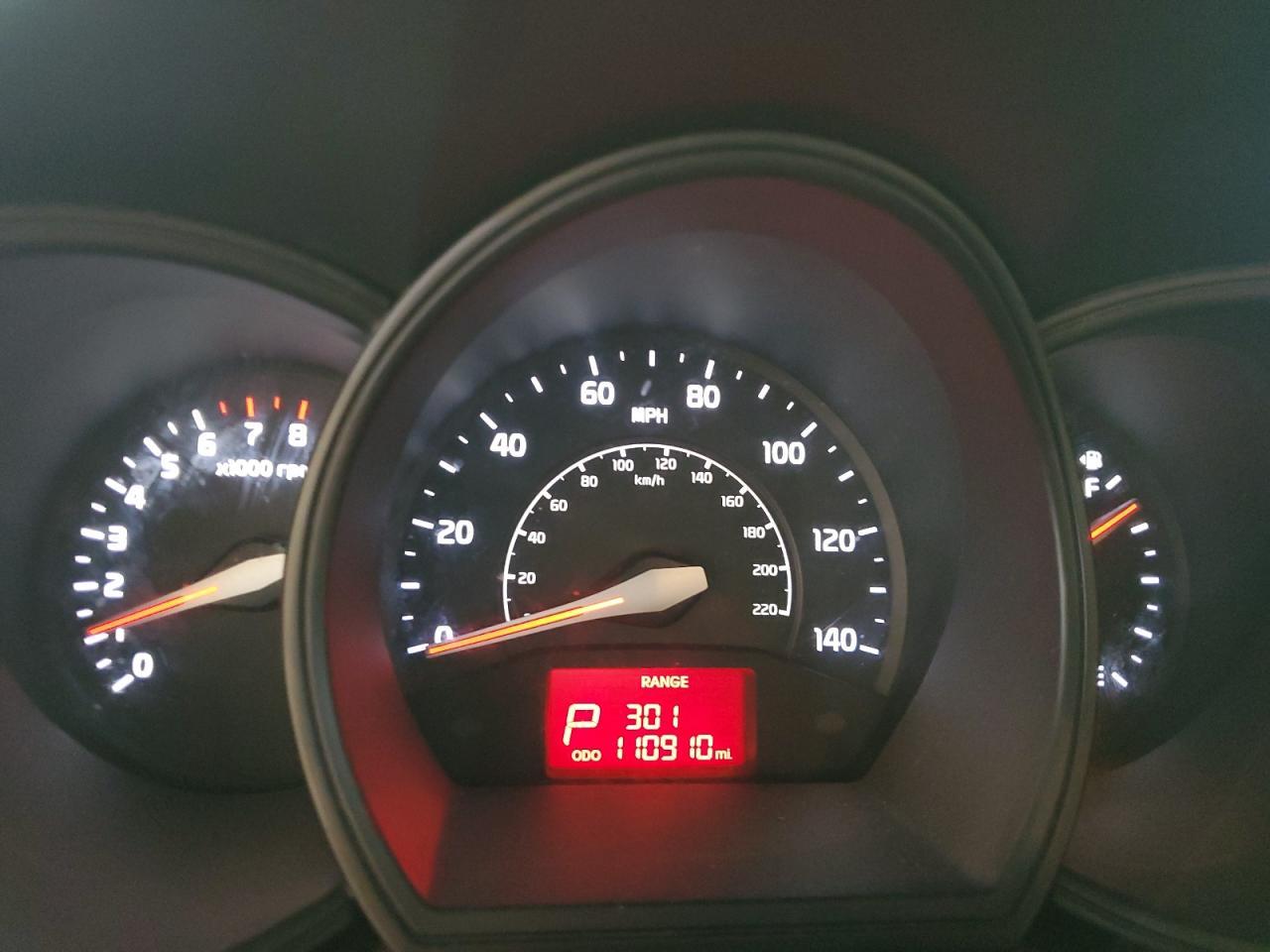 2013 KIA RIO